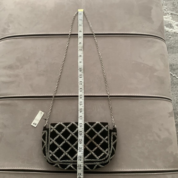 NWT H & M Black Beaded Shoulder Bag - Picture 16 of 17